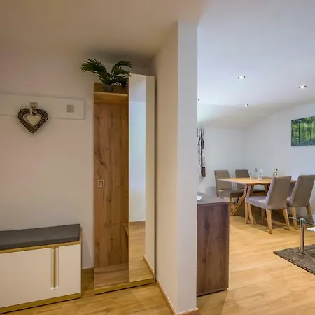 Haus Panorama Pensión 3*